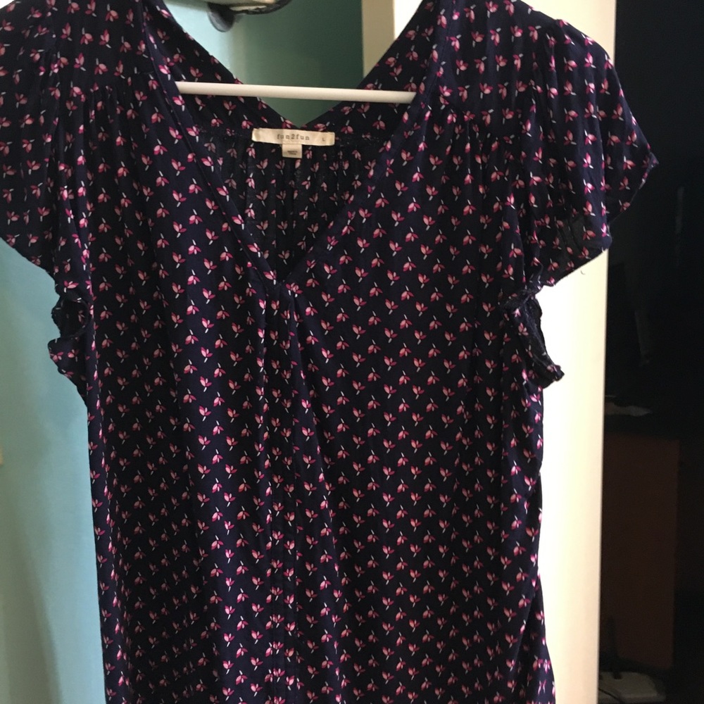 Fun2Fun cap sleeve blouse